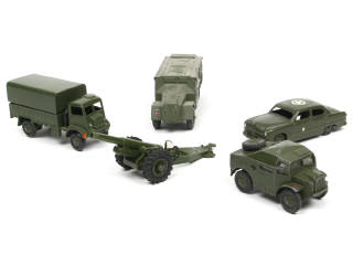 Lot 419 - DINKY TOYS (GB) (5)