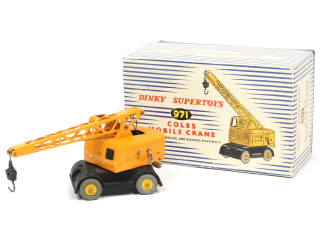 Lot 337 - DINKY TOYS (GB) (1)
