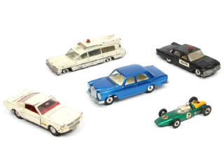 Lot 342 - DINKY TOYS (GB) (5)