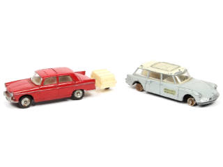 Lot 368 - DINKY TOYS (FRANCE) (2)