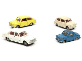 Lot 381 - DINKY TOYS (FRANCE) (4)