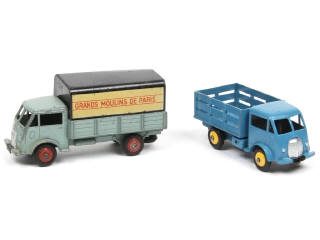 Lot 410 - DINKY TOYS (FRANCE) (2)