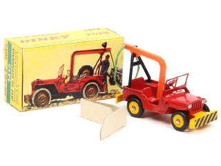 Lot 398 - DINKY TOYS (FRANCE) (1)