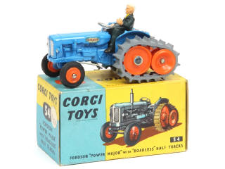 Lot 297 - CORGI TOYS (GB) (1)