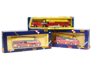 Lot 311 - CORGI TOYS (GB) (3)