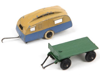 Lot 331 - DINKY TOYS (GB) (1)