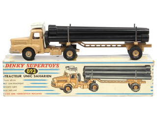 Lot 297 - DINKY TOYS (FRANCE) (1)