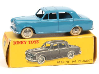 Lot 285 - DINKY TOYS (FRANCE) (1)