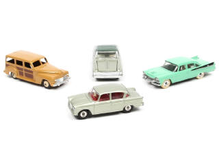 Lot 246 - DINKY TOYS (GB) (4)