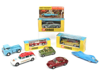 Lot 235 - CORGI TOYS (GB) (8)