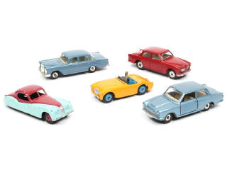 Lot 253 - DINKY TOYS (GB) (5)