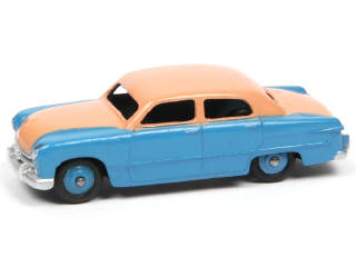 Lot 237 - DINKY TOYS (GB) (1)