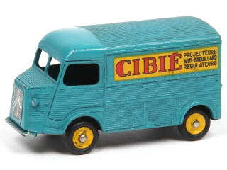 Lot 291 - DINKY TOYS (FRANCE) (1)