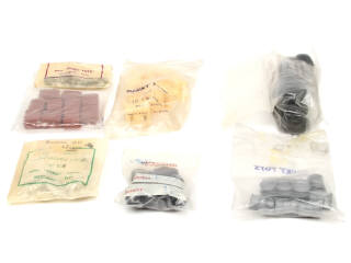Lot 170 - DINKY TOYS (FRANCE) (6)