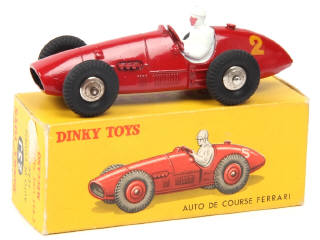 Lot 604 - DINKY TOYS (FRANCE) (1)