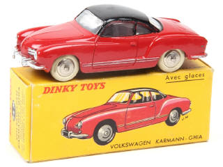 Lot 612 - DINKY TOYS (FRANCE) (1)