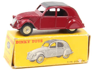 Lot 613 - DINKY TOYS (FRANCE) (1)