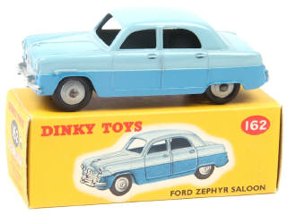 Lot 551 - DINKY TOYS (GB) (1)