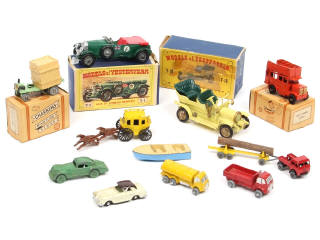 Lot 319 - DIVERS (GB) (11)