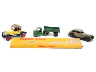 Lot 401 - DINKY TOYS (GB) (4)