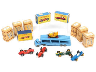 Lot 322 - DIVERS (GB) (12)