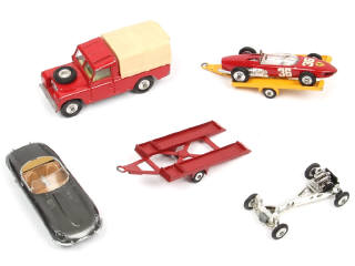 Lot 353 - CORGI TOYS (GB) (6)