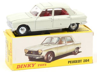 Lot 466 - DINKY TOYS (FRANCE) (1)