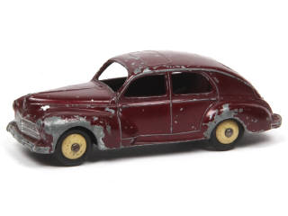 Lot 456 - DINKY TOYS (FRANCE) (1)