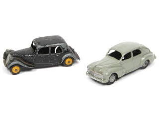 Lot 482 - DINKY TOYS (FRANCE) (2)