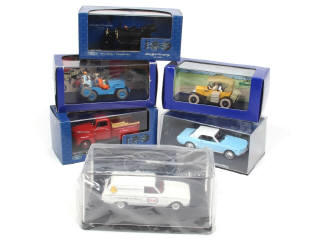 Lot 176 - DIVERS (6)