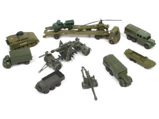 Lot 441 - DINKY TOYS (GB) (12)