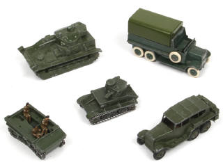 Lot 416 - DINKY TOYS (GB) (5)