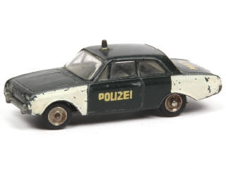 Lot 460 - DINKY TOYS (FRANCE) (1)