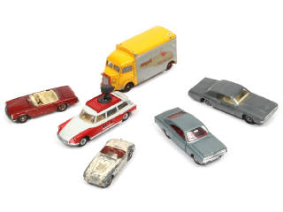 Lot 500 - DINKY TOYS (FRANCE) (6)