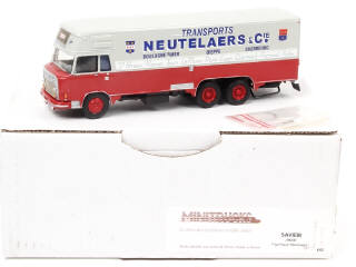 Lot 214 - MINITRUCKS (FRANCE) (1)