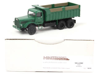Lot 228 - MINITRUCKS (FRANCE) (1)