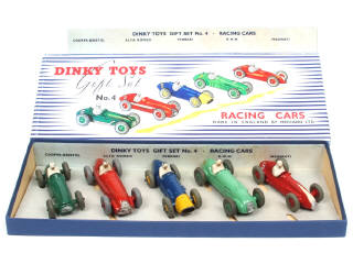 Lot 434 - DINKY TOYS (GB) (5)