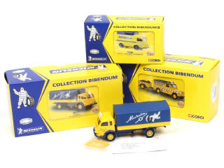 Lot 402 - CORGI TOYS (GB) (3)