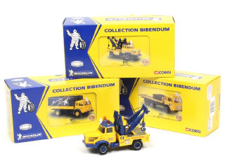 Lot 403 - CORGI TOYS (GB) (3)
