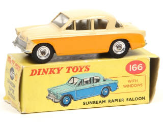 Lot 432 - DINKY TOYS (GB) (1)