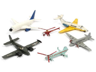 Lot 459 - DINKY TOYS (GB) (6)
