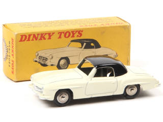 Lot 388 - DINKY TOYS (FRANCE) (1)