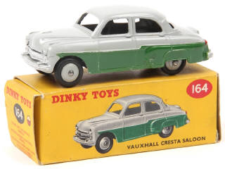 Lot 334 - DINKY TOYS (GB) (1)