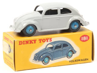 Lot 338 - DINKY TOYS (GB) (1)