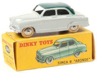 Lot 394 - DINKY TOYS (FRANCE) (1)