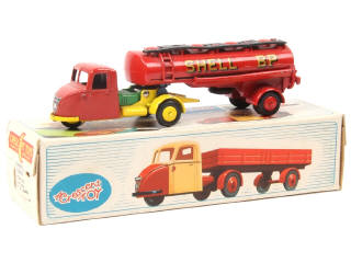 Lot 278 - CRESCENT TOY (GB) (1)