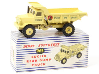 Lot 355 - DINKY TOYS (GB) (1)