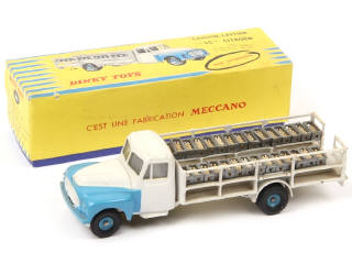 Lot 508 - DINKY TOYS (FRANCE) (1)