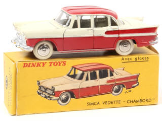 Lot 390 - DINKY TOYS (FRANCE) (1)