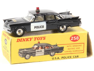 Lot 344 - DINKY TOYS (GB) (1)